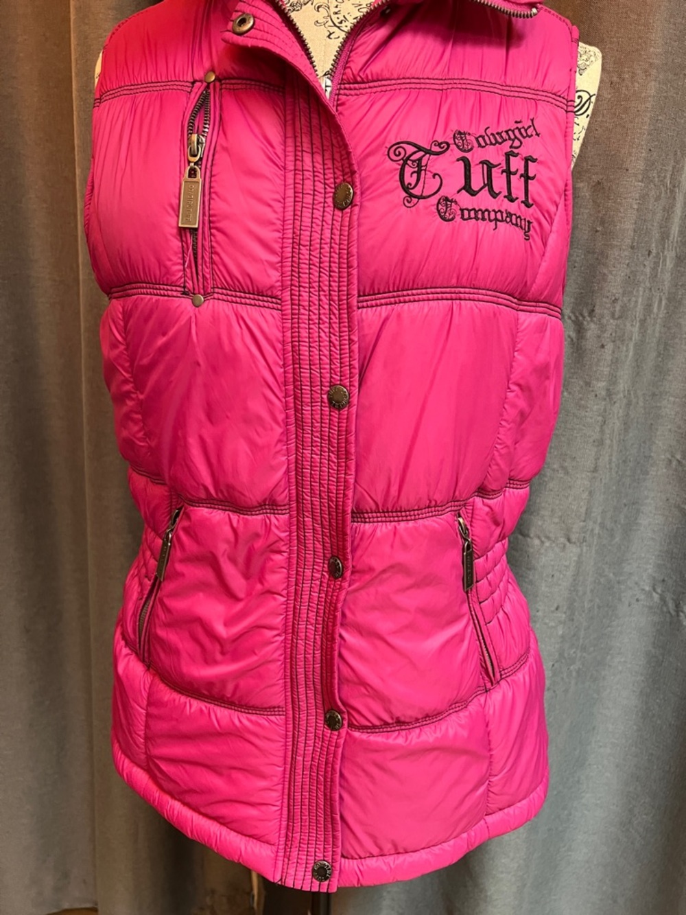 Cowgirl Tuff Hot Pink Quilted Vest - Picture 3 of 11